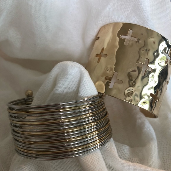 Two beautiful bracelets. - Picture 2 of 2